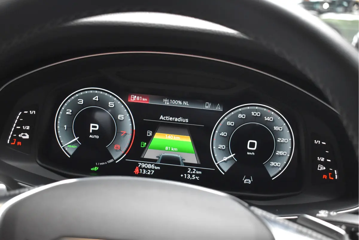 50 TFSI e Quattro S-Line Pano Matrix Leder Trekhaak S6 Diffusor 21 Inch