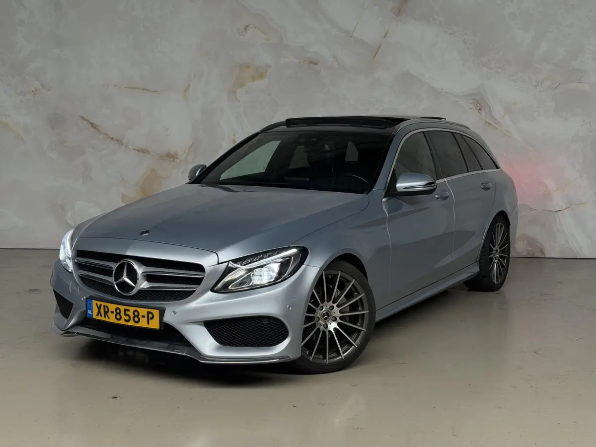 220 CDI Premium Plus AMG / Pano / camera /