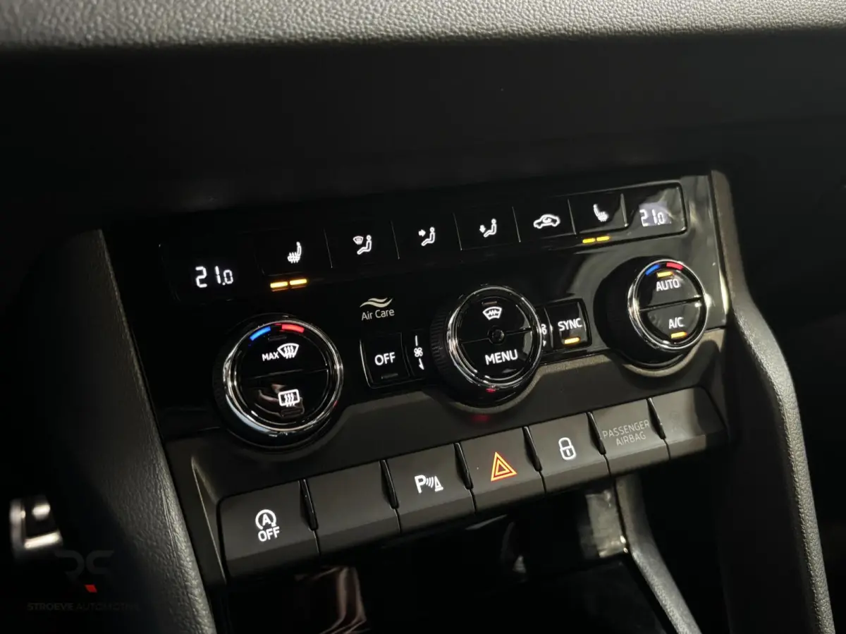 1.5 TSI ACT 150 pk DSG Sportline Buss | Navi | LED | Camera | ACC | Virtual | Keyless | 1e Eig | Org NL |