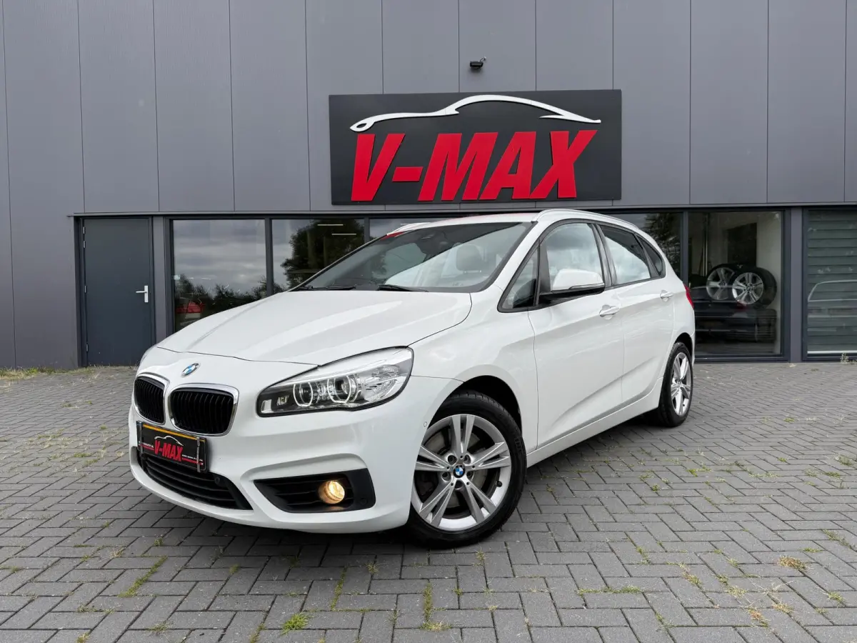 225i xDrive Exec AUT Xenon Camera Stoelvw