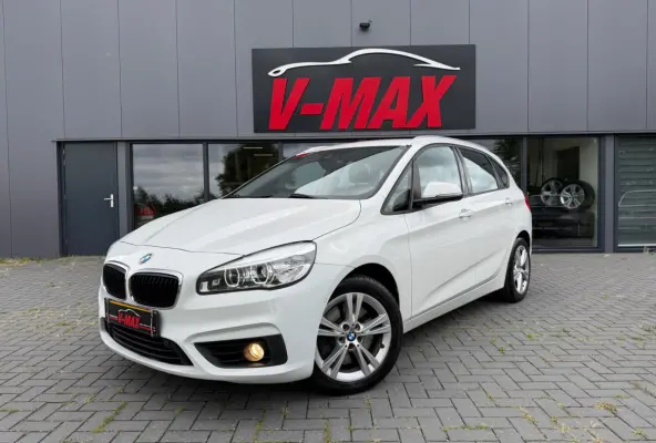 225i xDrive Exec AUT Xenon Camera Stoelvw