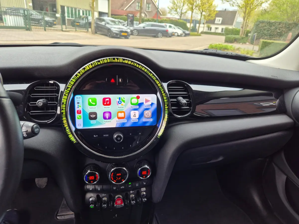 F55 LCI One New model Camera Apple CarPlay Cruise LED RIJKLAAR Mini 1.5 One John Works