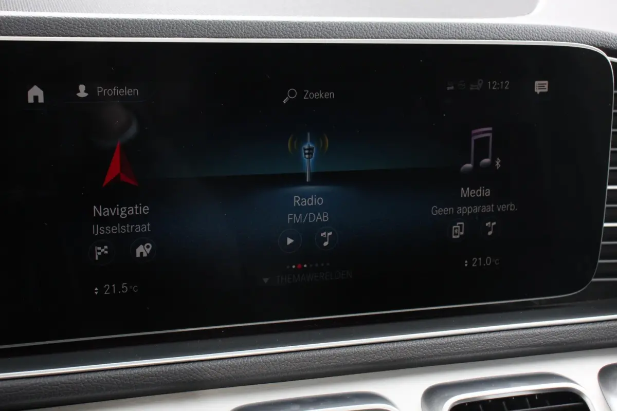 350 e 4MATIC PHEV AMG Panorma dak Burmester surround system Trekhaak Night pakket Camera 360 Climate Control Navigatie Lichtmetalen velgen