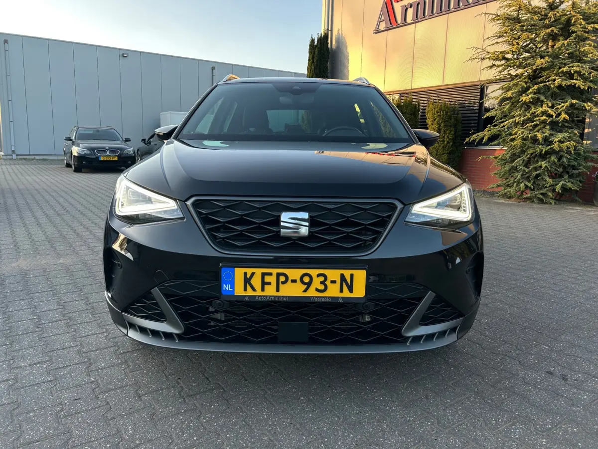 1.0 EcoTSI FR Business Connect, camera, cruise control, carplay, dig. cockpit
