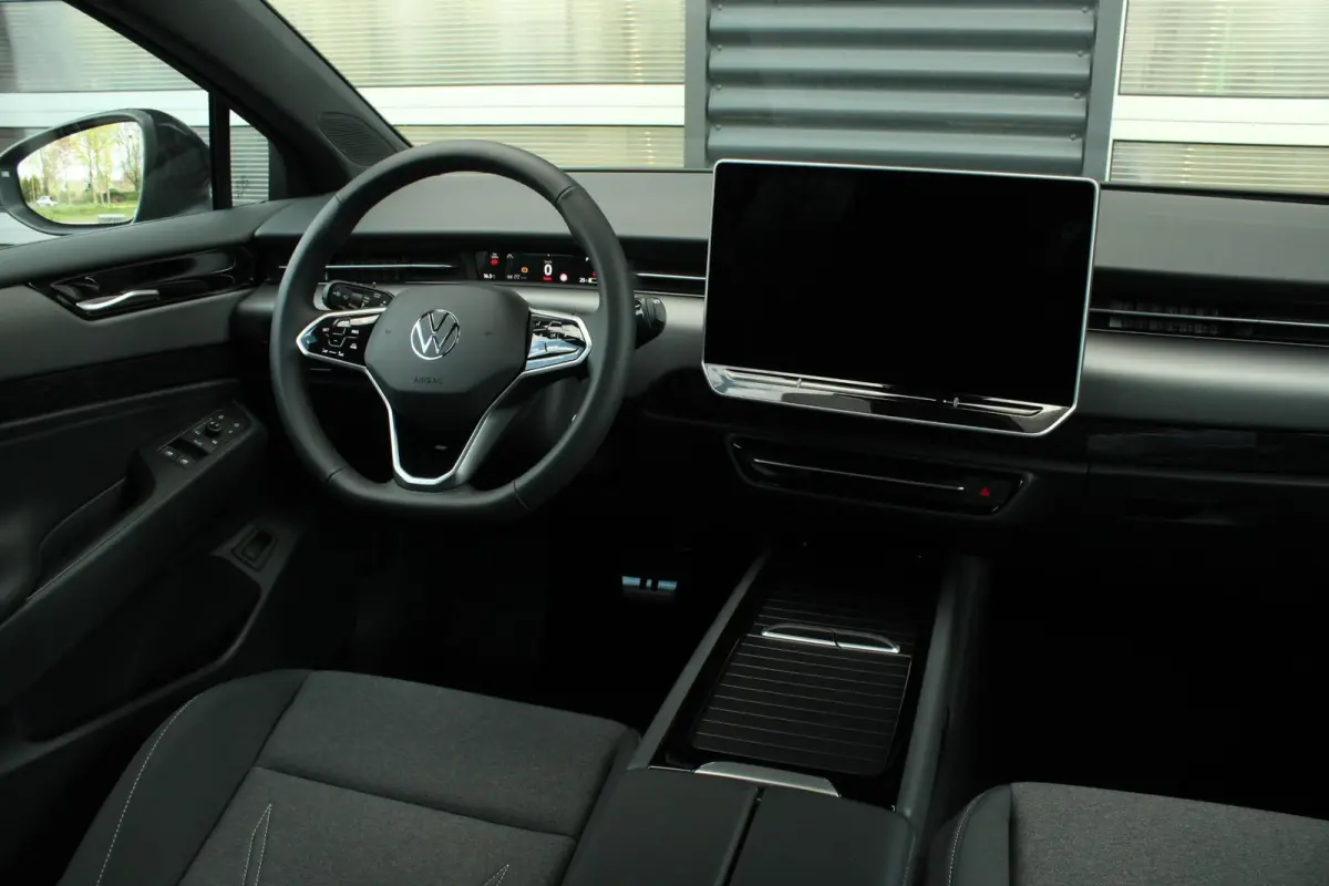 286pk Limited Edition 77 kWh | Black Edition Pakket | Trekhaak Wegklapbaar
