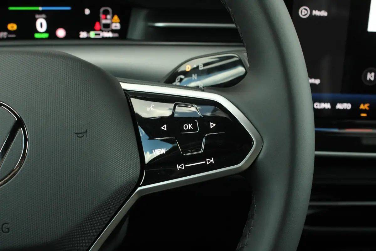 286pk Limited Edition 77 kWh | Black Edition Pakket | Trekhaak Wegklapbaar