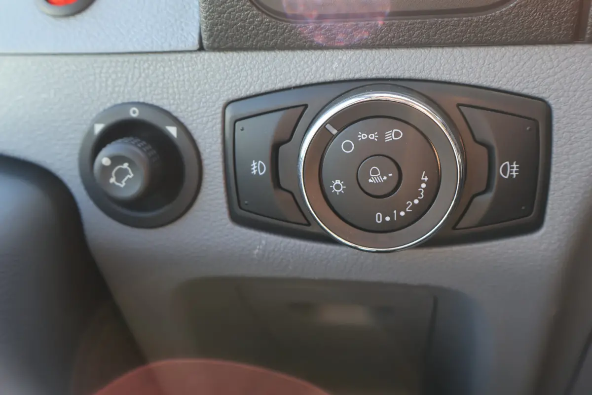 2.0 TDCI 130pk L3 H2 Trend