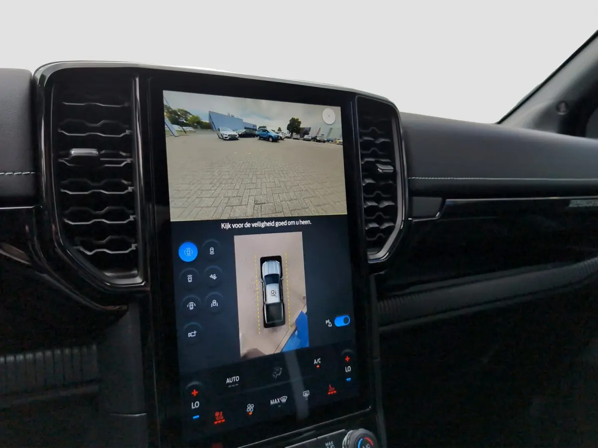 Plug-in-Hybrid Stormtrak e-4WD | 3500KG Trekgewicht | 5 Persoons | 360 Camera | Elektrische Rollertop |