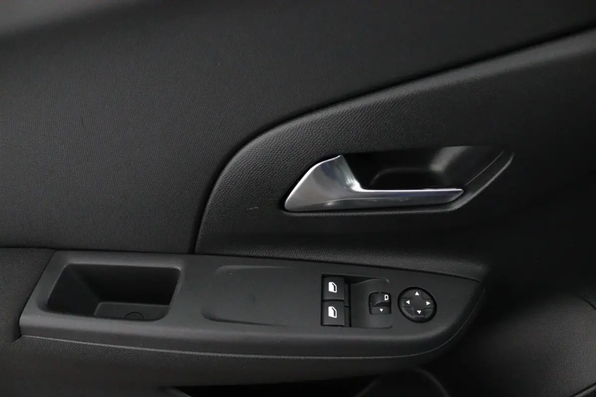1.2 Edition | CarPlay | Cruise |