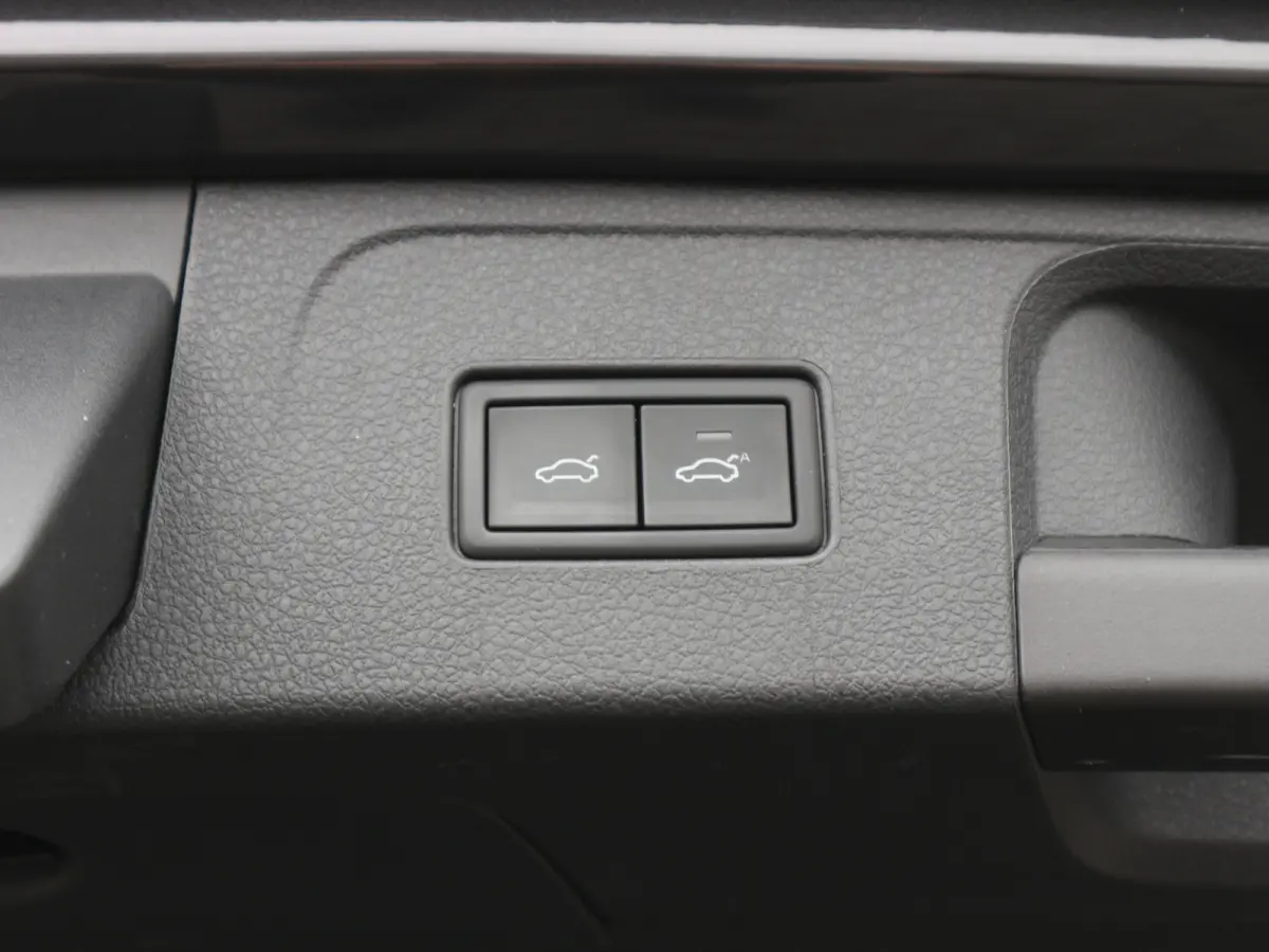 1.5 TSI Business 7-DSG VIRTUAL NL AUTO