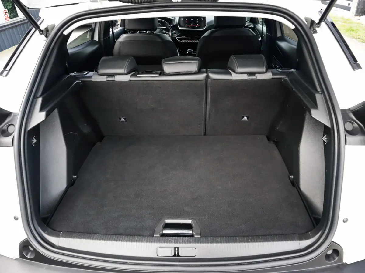 1.2 PureTech Allure Pack 1e-Eig. & Dealer-Onderh. BOVAG-Garantie. NL-Auto.