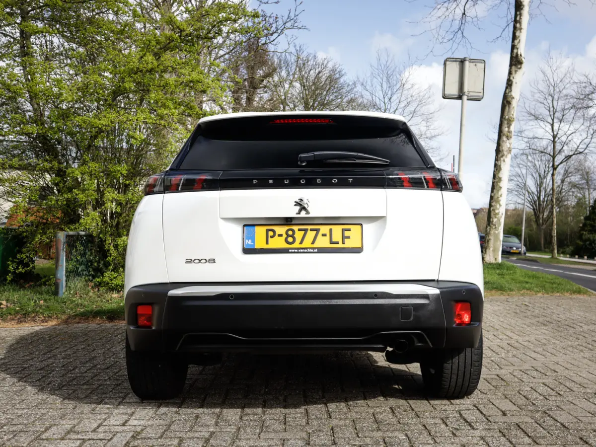 1.2 PureTech Allure Pack 1e-Eig. & Dealer-Onderh. BOVAG-Garantie. NL-Auto.