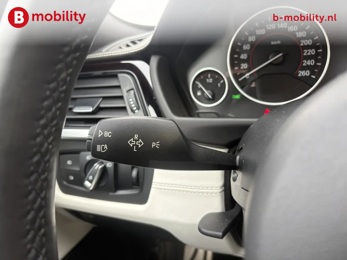 435i High Executive M-Sport 'frozen-bronze' NL Auto! | Schuif/Kanteldak | Head-Up Display | Achteruitrijcamera