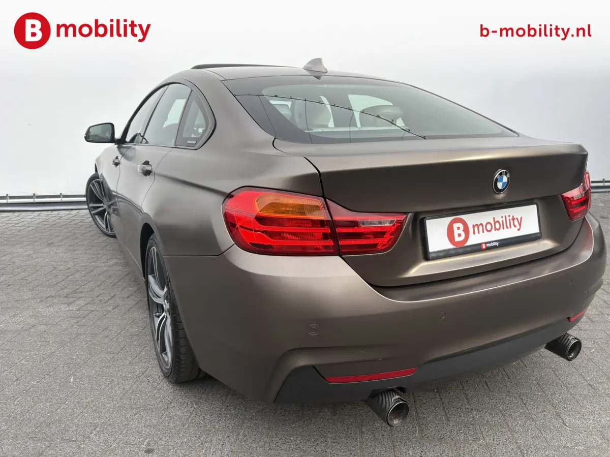 435i High Executive M-Sport 'frozen-bronze' NL Auto! | Schuif/Kanteldak | Head-Up Display | Achteruitrijcamera