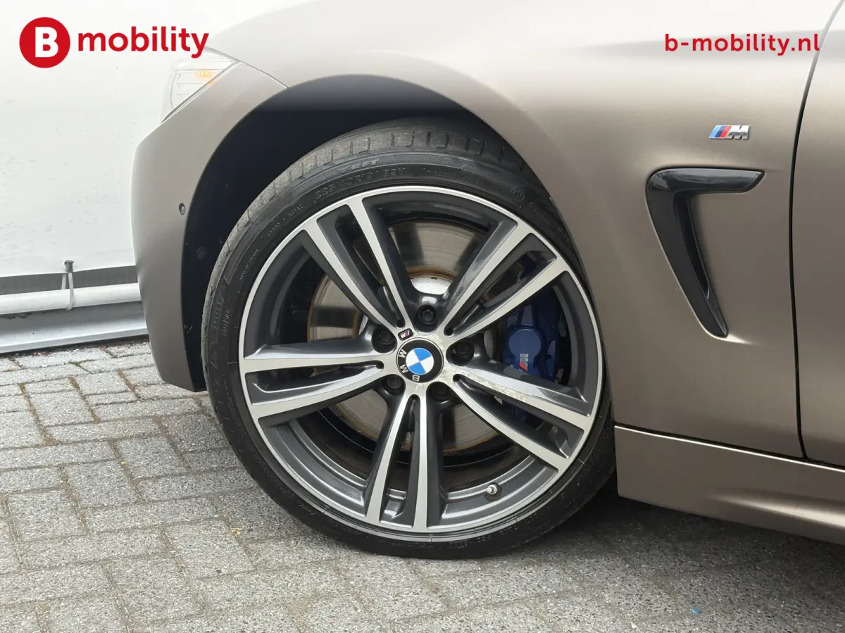 435i High Executive M-Sport 'frozen-bronze' NL Auto! | Schuif/Kanteldak | Head-Up Display | Achteruitrijcamera