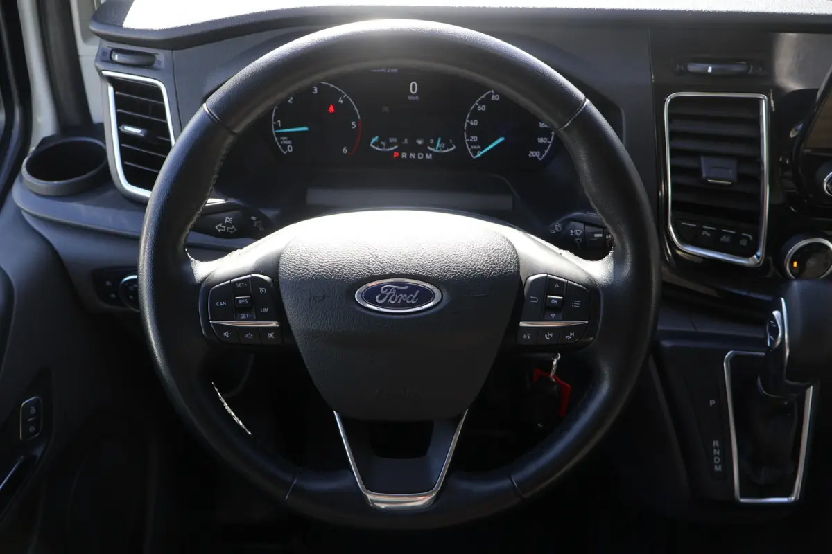 2.0 TDCI 130pk L1 H1 Limited Automaat