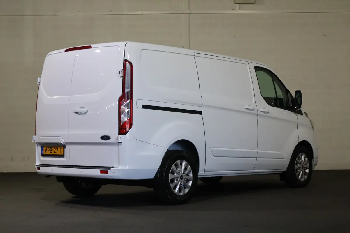 2.0 TDCI 130pk L1 H1 Limited Automaat