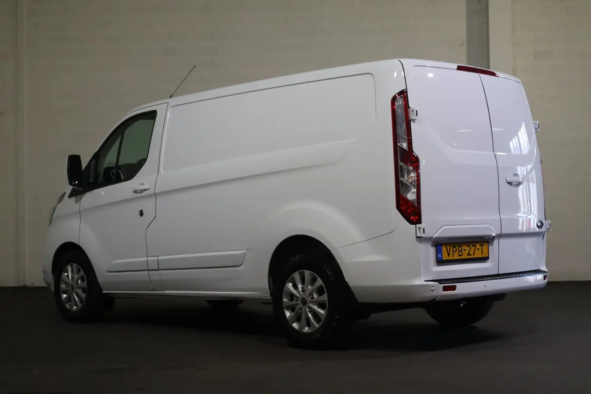 2.0 TDCI 130pk L1 H1 Limited Automaat