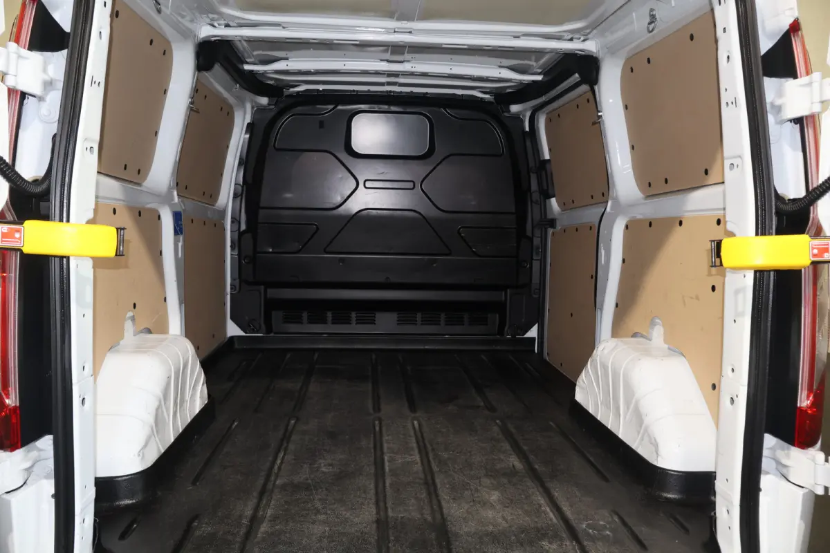 2.0 TDCI 130pk L1 H1 Limited Automaat