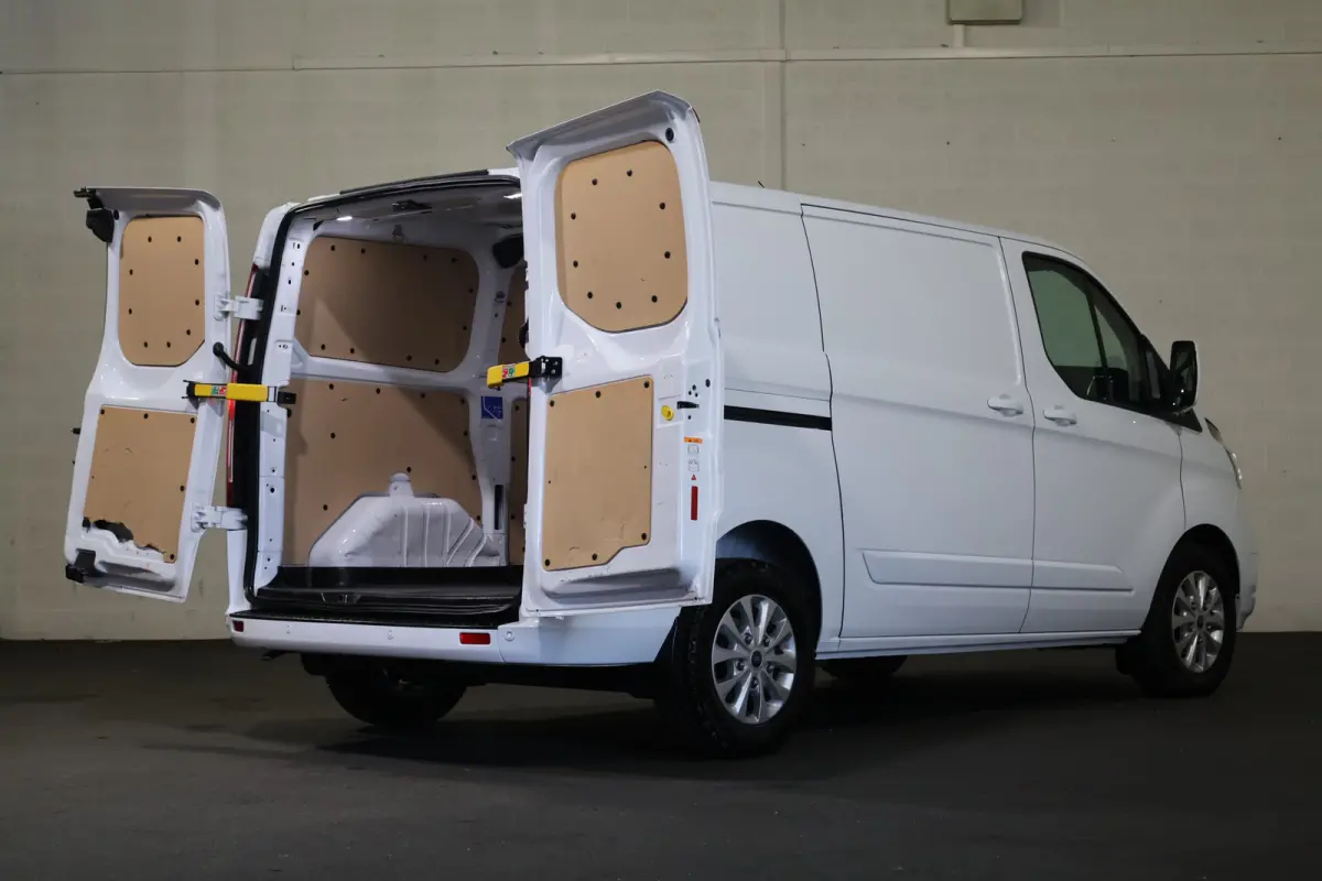 2.0 TDCI 130pk L1 H1 Limited Automaat