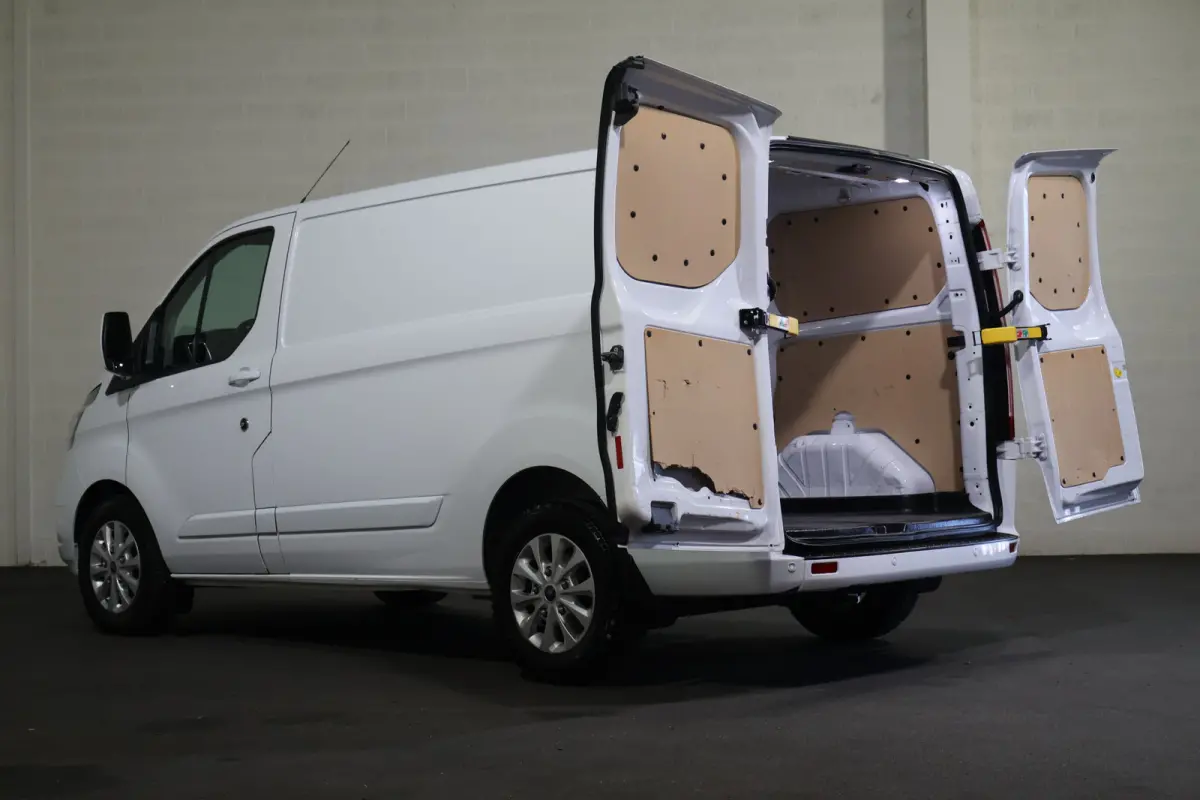 2.0 TDCI 130pk L1 H1 Limited Automaat