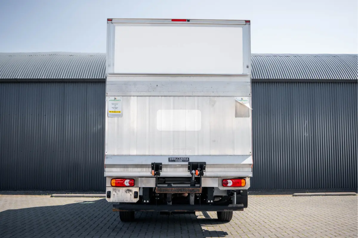 **2.3dCi | Bakwagen met Laadklep | LED | Carplay | Camera | Cruise**