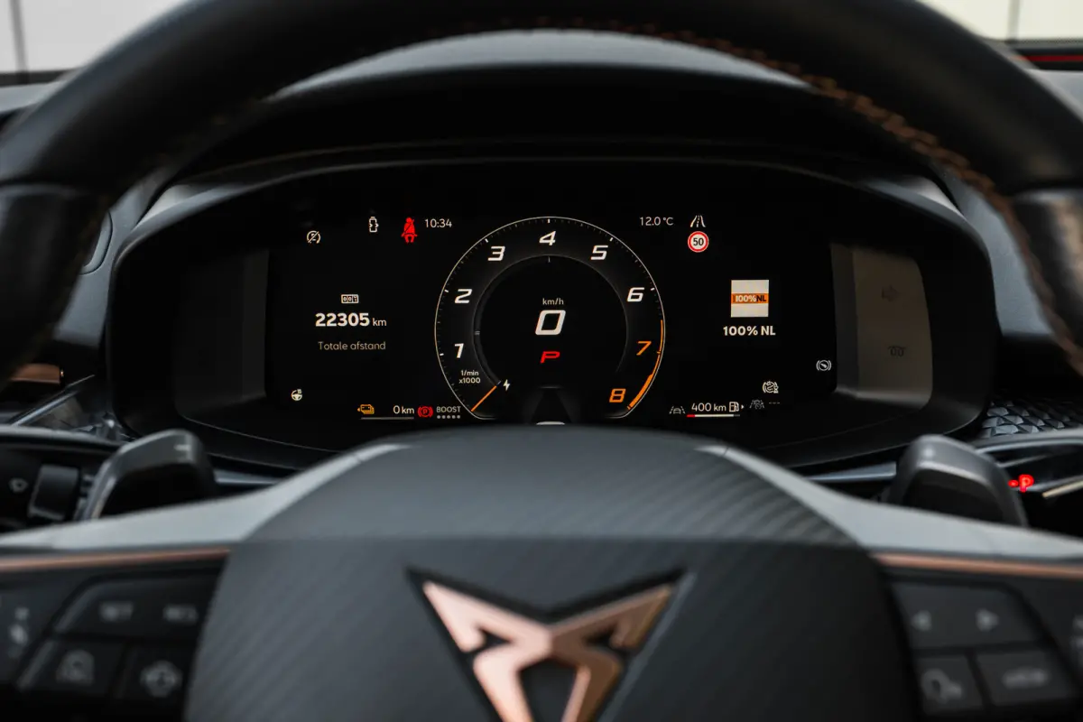 1.5 TSI e-Hybrid 272pk VZ Performance | Sennheiser sound sytem | Alcantara bekleding | Head-up display | Panoramadak | Elektrisch verstelb. voorstoelen | Navigatie | 20" LMV