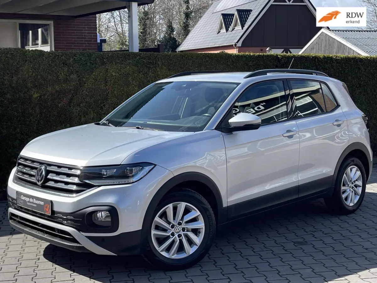 1.0 TSI Life | TREKHAAK | ACHTERUITRIJCAMERA | STOELVERWARMING | ADAPTIEVE CRUISE CONTROL