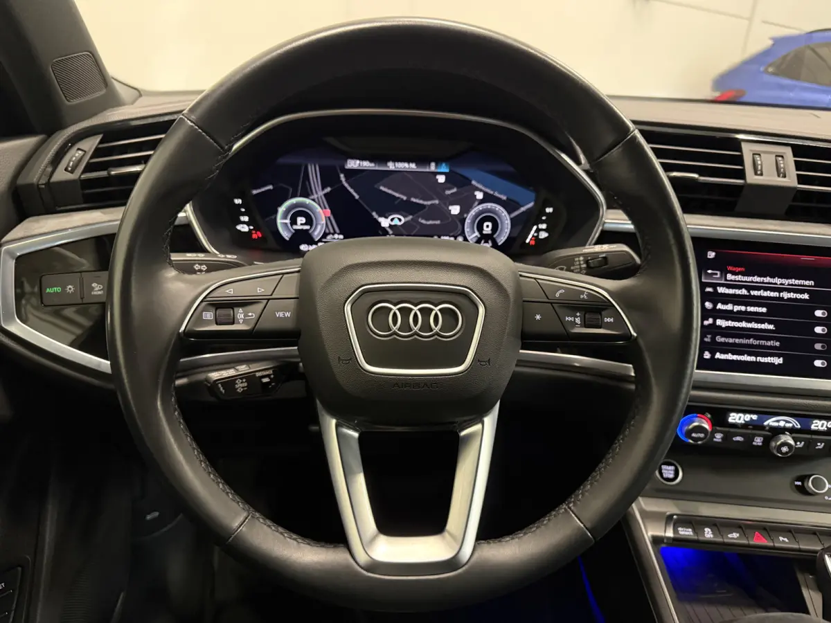 45 TFSI e Edition PANO/TREKHAAK/LEER-SPORT/MEMORY/ACC/MATRIX/SFEER/KEYLESS/CARPLAY/EL.A.KLEP/DONKERE-HEMEL/BLACK-OPTIC/FLORETTSILBER/VOLLEDIG AUDI DEALER HISTORIE