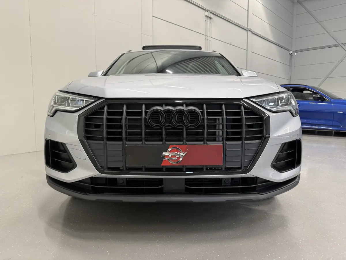 45 TFSI e Edition PANO/TREKHAAK/LEER-SPORT/MEMORY/ACC/MATRIX/SFEER/KEYLESS/CARPLAY/EL.A.KLEP/DONKERE-HEMEL/BLACK-OPTIC/FLORETTSILBER/VOLLEDIG AUDI DEALER HISTORIE