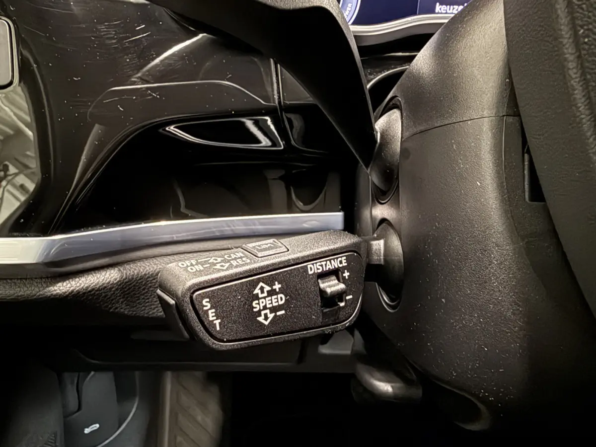 45 TFSI e Edition PANO/TREKHAAK/LEER-SPORT/MEMORY/ACC/MATRIX/SFEER/KEYLESS/CARPLAY/EL.A.KLEP/DONKERE-HEMEL/BLACK-OPTIC/FLORETTSILBER/VOLLEDIG AUDI DEALER HISTORIE