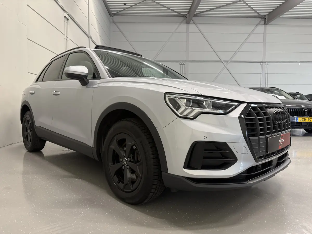 45 TFSI e Edition PANO/TREKHAAK/LEER-SPORT/MEMORY/ACC/MATRIX/SFEER/KEYLESS/CARPLAY/EL.A.KLEP/DONKERE-HEMEL/BLACK-OPTIC/FLORETTSILBER/VOLLEDIG AUDI DEALER HISTORIE