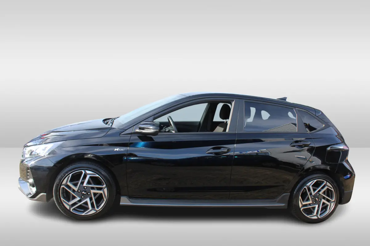 1.2 MPI N-line Dode hoek detectie l Parkeercamera l Apple carplay/ Android auto l Lane assist