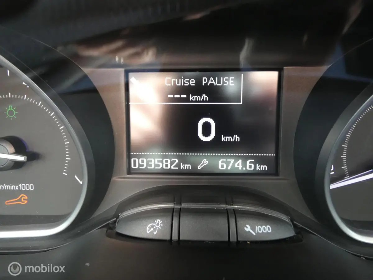 1.2 PureTech Allure / AppleCarPlay