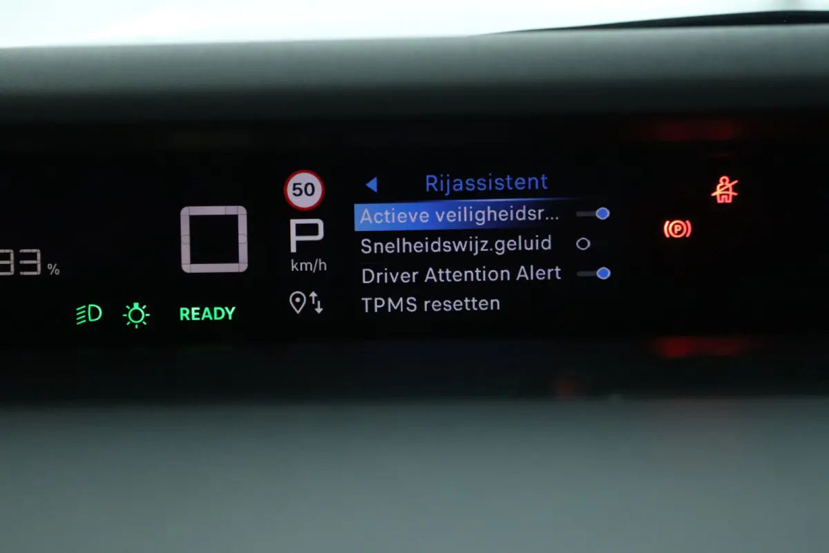 Max 44 kWh | 1-Fase | Cruise Control | Camera | Navigatie | Climate Control | LED | LMV | Comfort Stoelen