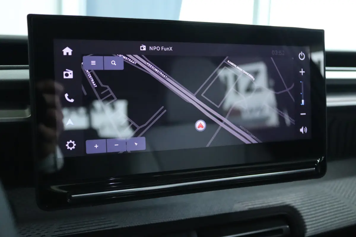 Max 44 kWh | 1-Fase | Cruise Control | Camera | Navigatie | Climate Control | LED | LMV | Comfort Stoelen