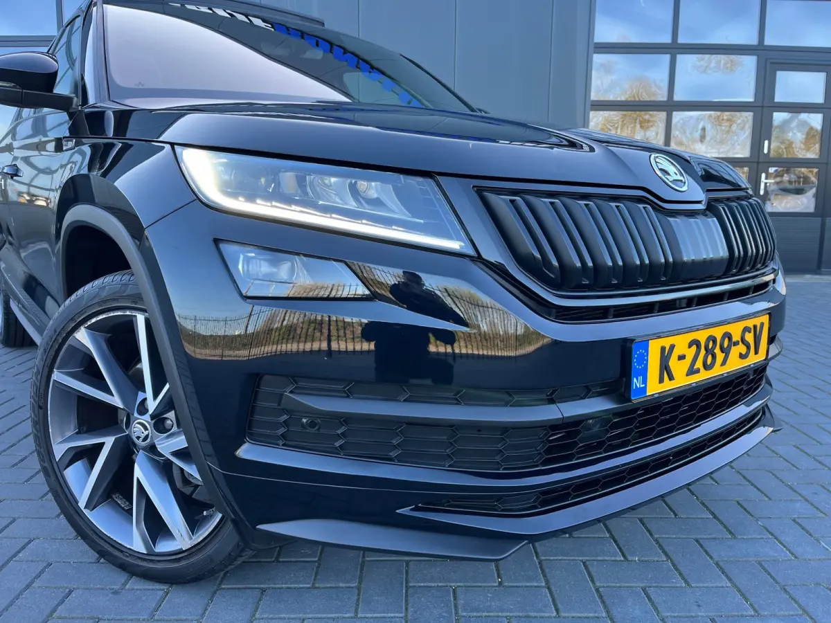 1.5 TSI Sportline Business 7p./NL.Auto/Panoramadak/Clima/Virtual Cockpit/Alcantara/1Ste Eigenaar/Dealer Onderhouden