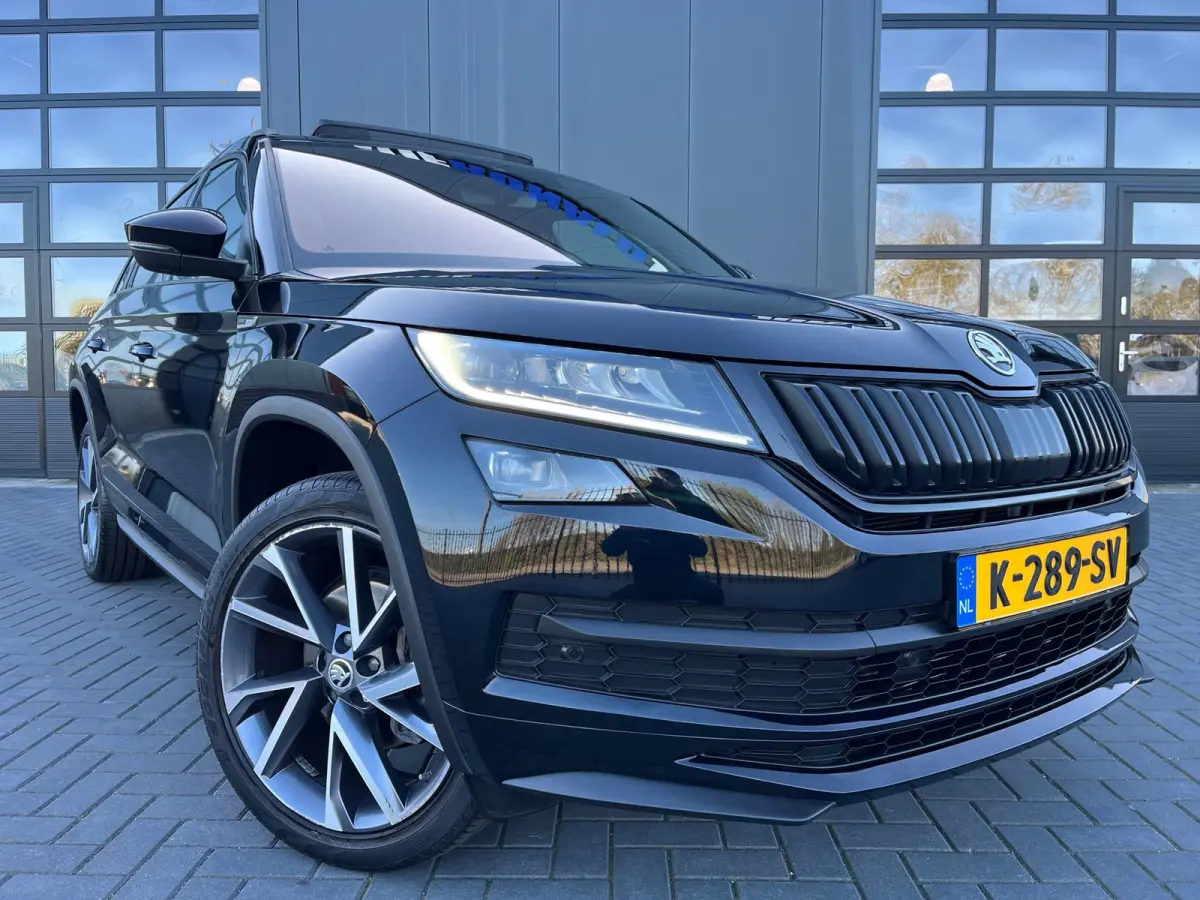 1.5 TSI Sportline Business 7p./NL.Auto/Panoramadak/Clima/Virtual Cockpit/Alcantara/1Ste Eigenaar/Dealer Onderhouden