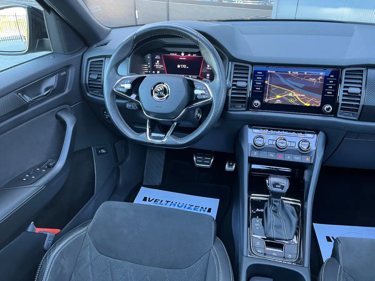 1.5 TSI Sportline Business 7p./NL.Auto/Panoramadak/Clima/Virtual Cockpit/Alcantara/1Ste Eigenaar/Dealer Onderhouden