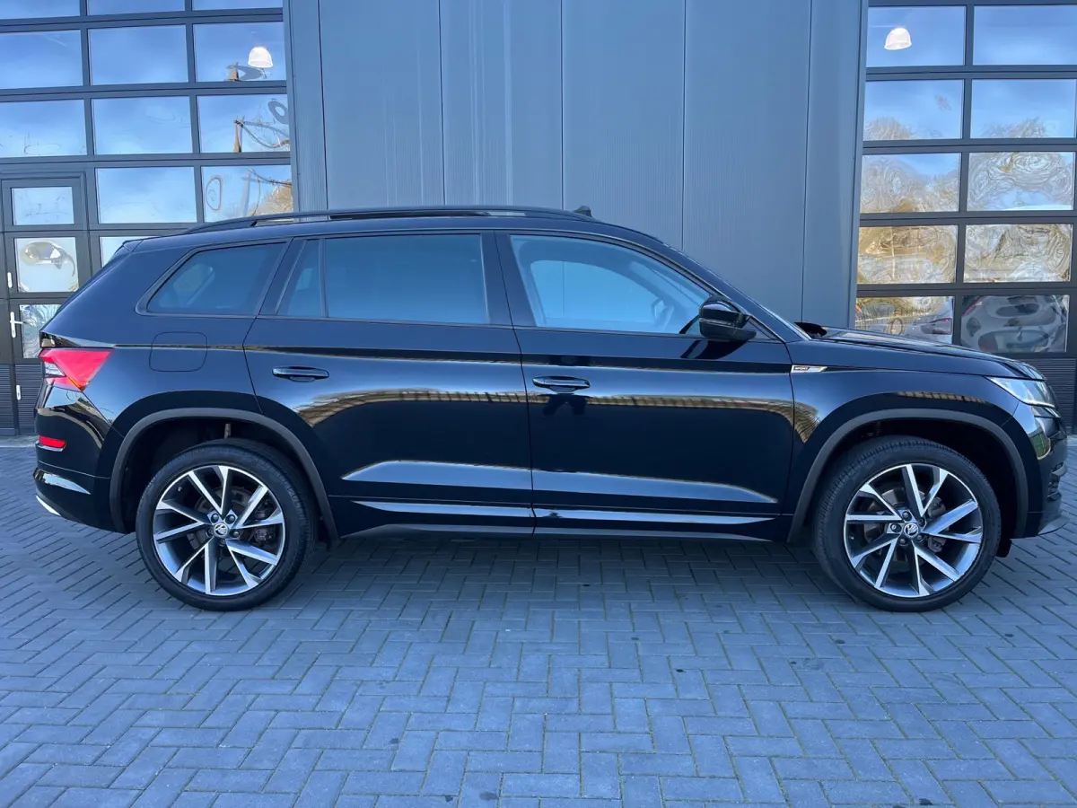 1.5 TSI Sportline Business 7p./NL.Auto/Panoramadak/Clima/Virtual Cockpit/Alcantara/1Ste Eigenaar/Dealer Onderhouden