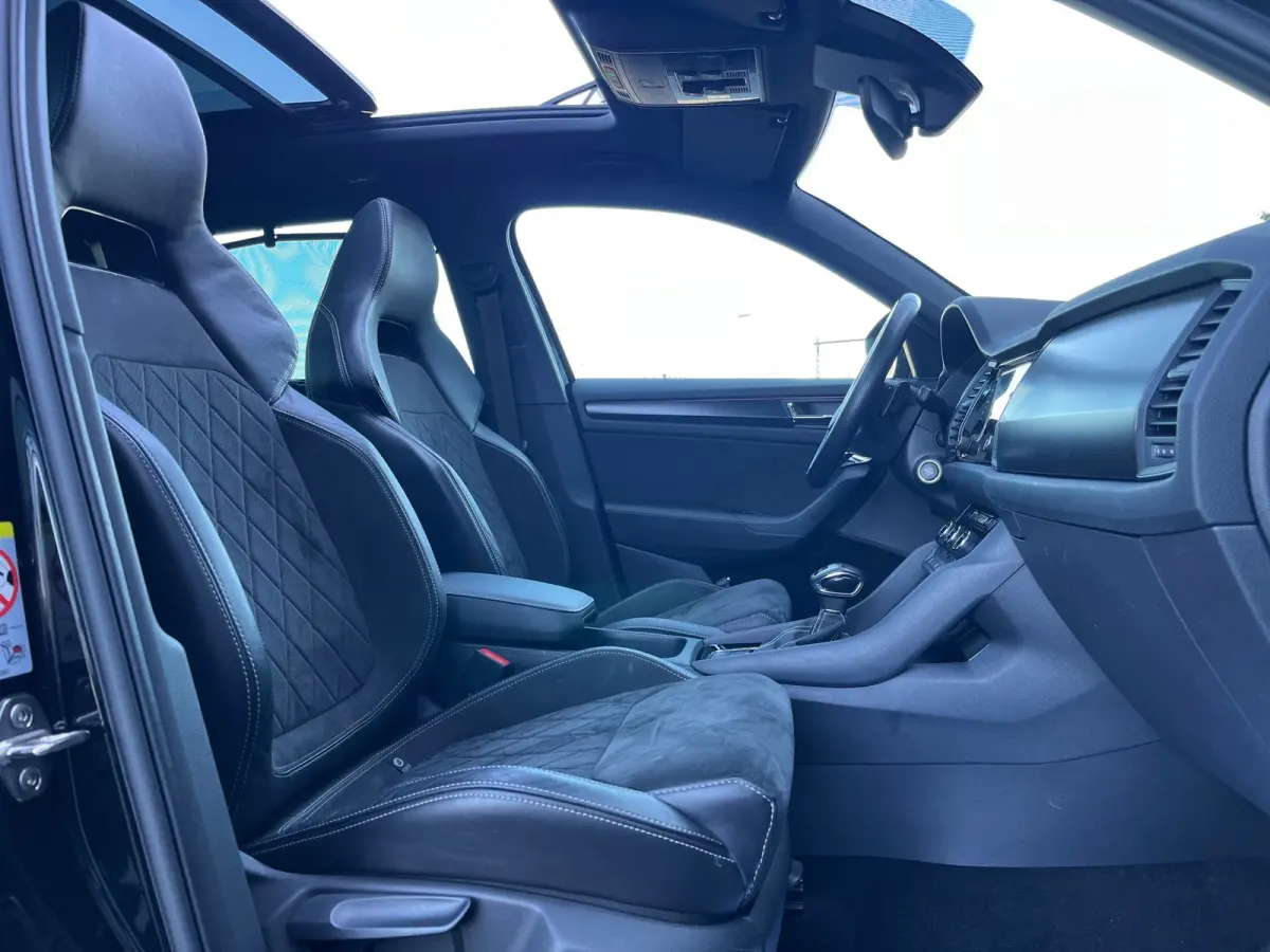 1.5 TSI Sportline Business 7p./NL.Auto/Panoramadak/Clima/Virtual Cockpit/Alcantara/1Ste Eigenaar/Dealer Onderhouden
