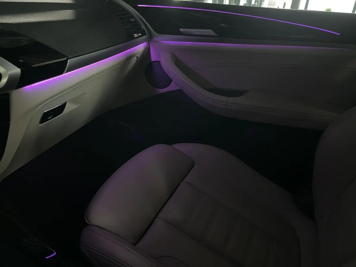 xDrive20i High Executive Edition M-PAKKET|PANORAMADAK|HUD|H&K|360 CAMERA|TREKHAAK|CARPLAY|SFEERVERLICHTING|ACC Cruise Control