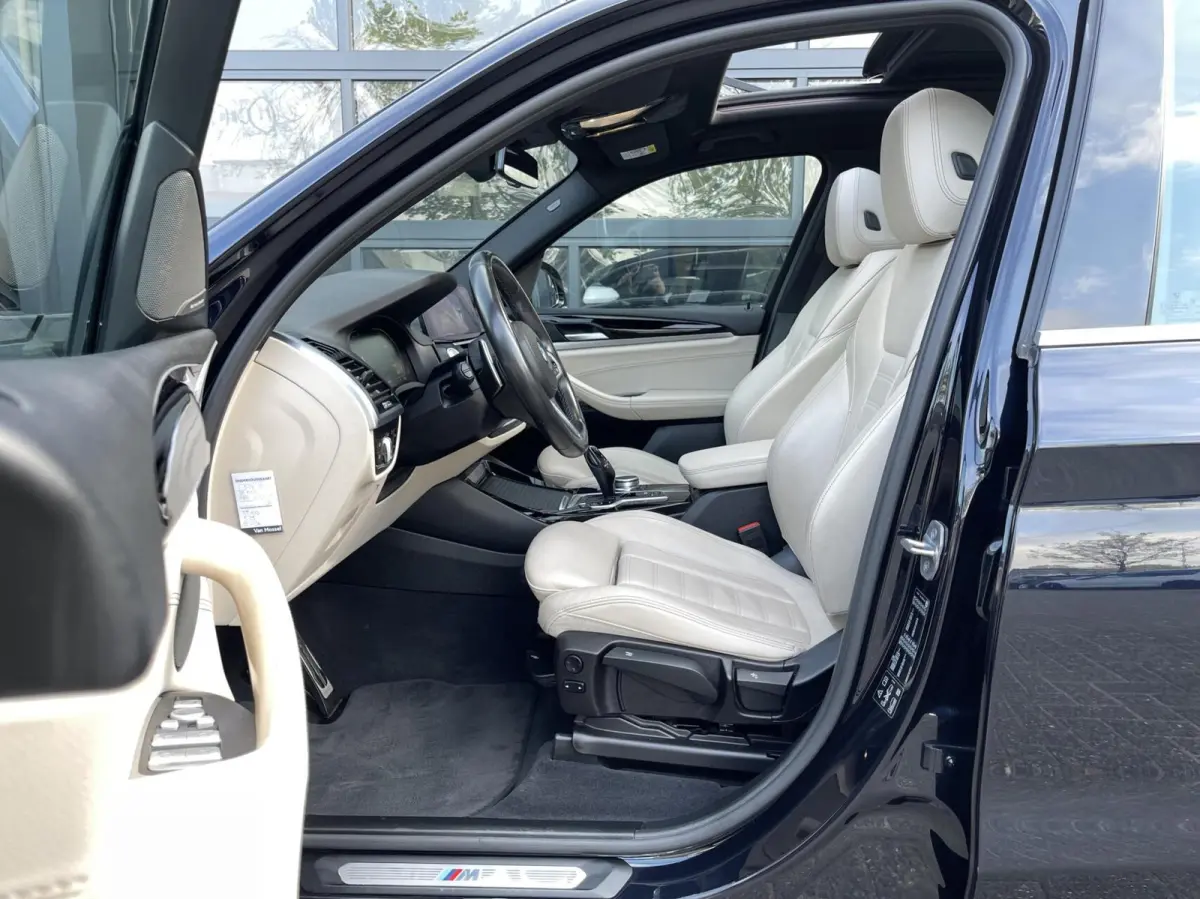 xDrive20i High Executive Edition M-PAKKET|PANORAMADAK|HUD|H&K|360 CAMERA|TREKHAAK|CARPLAY|SFEERVERLICHTING|ACC Cruise Control