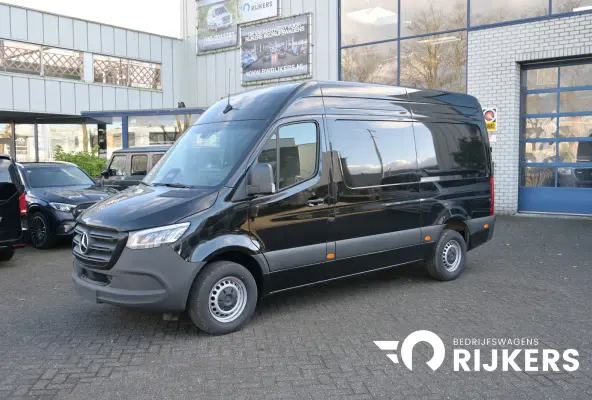 317 CDI L2H2 PRO 3500 KG trekgewicht, LED koplampen, Smartphone integratiepakket