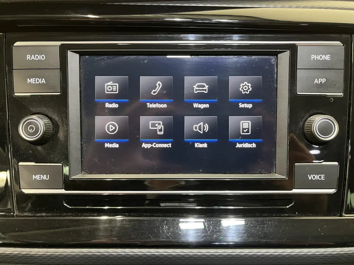 2.0 TDI L2H1 28 Dubbele Cabine Highline Automaat Airco Cruise Adaptief PDC LMV