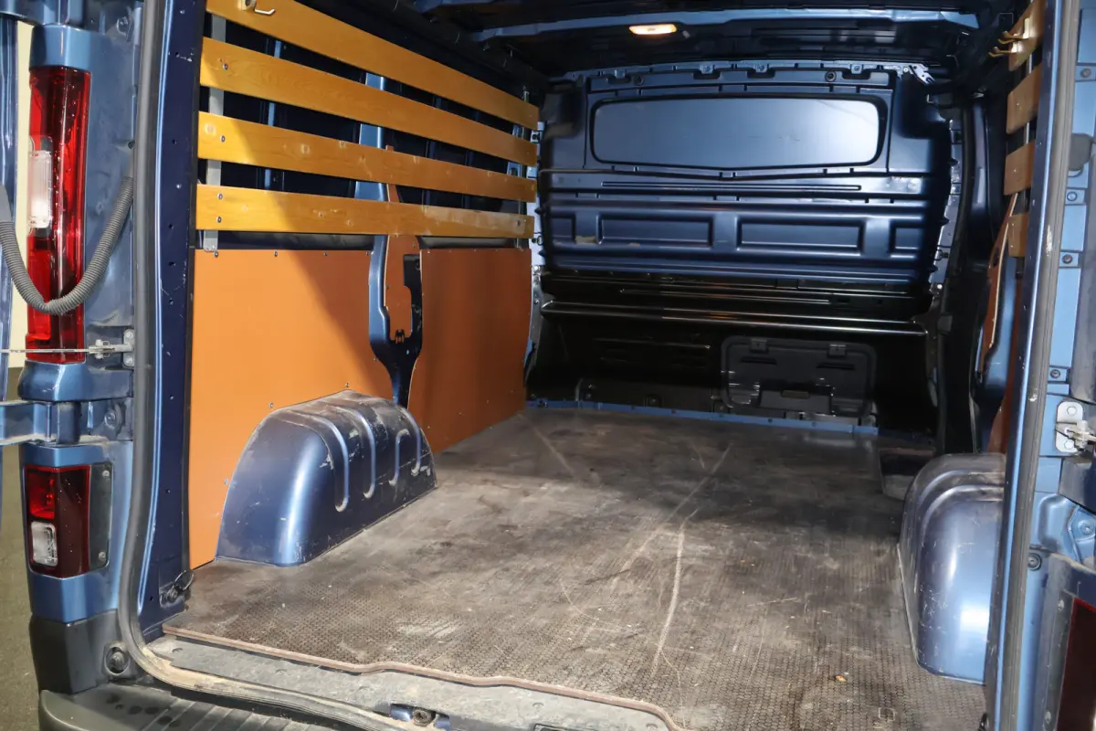 2.0 dCi 145pk L1 H1 Automaat