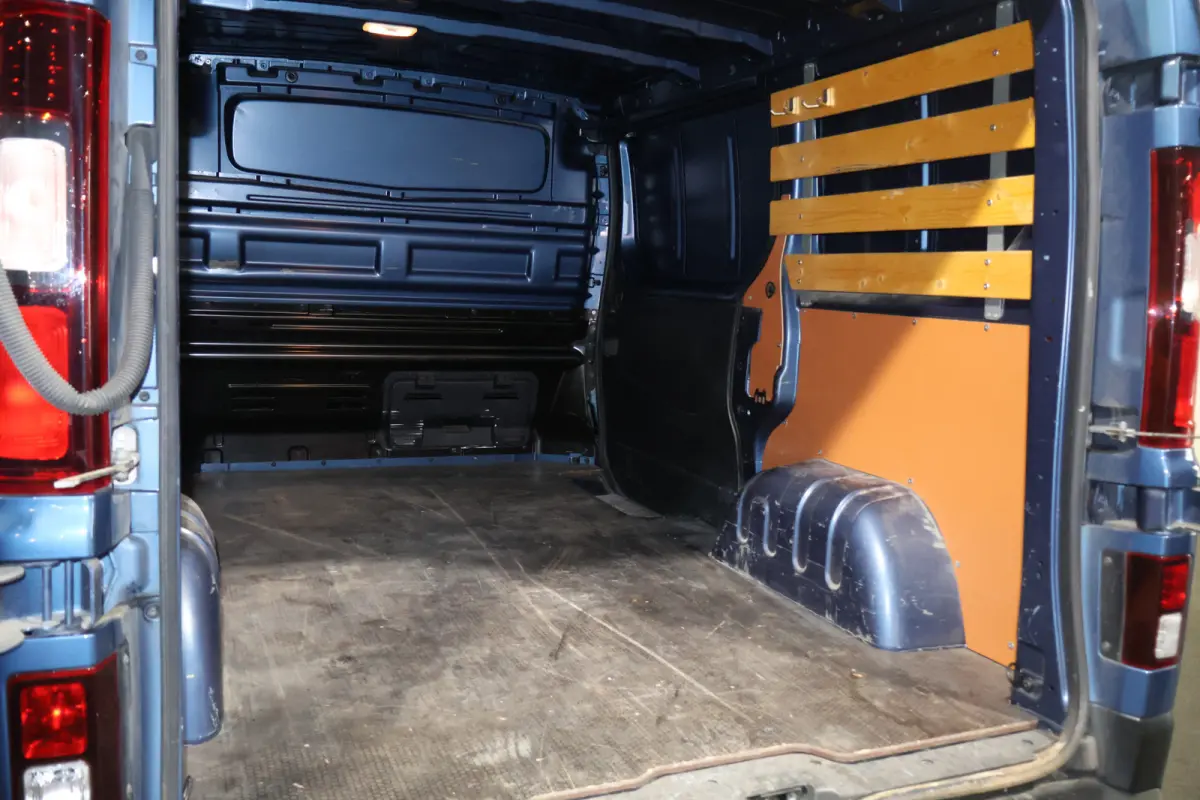 2.0 dCi 145pk L1 H1 Automaat