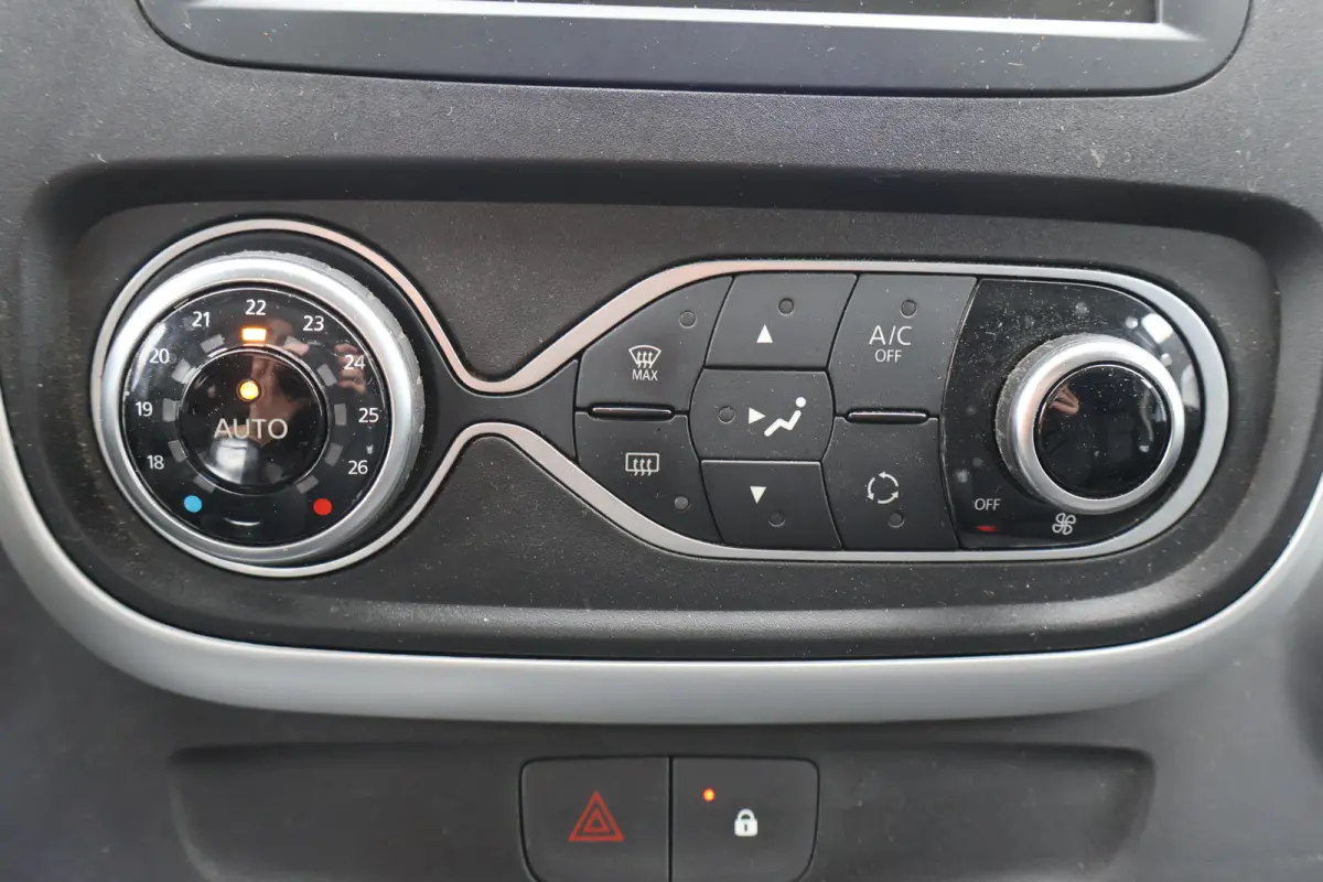 2.0 dCi 145pk L1 H1 Automaat