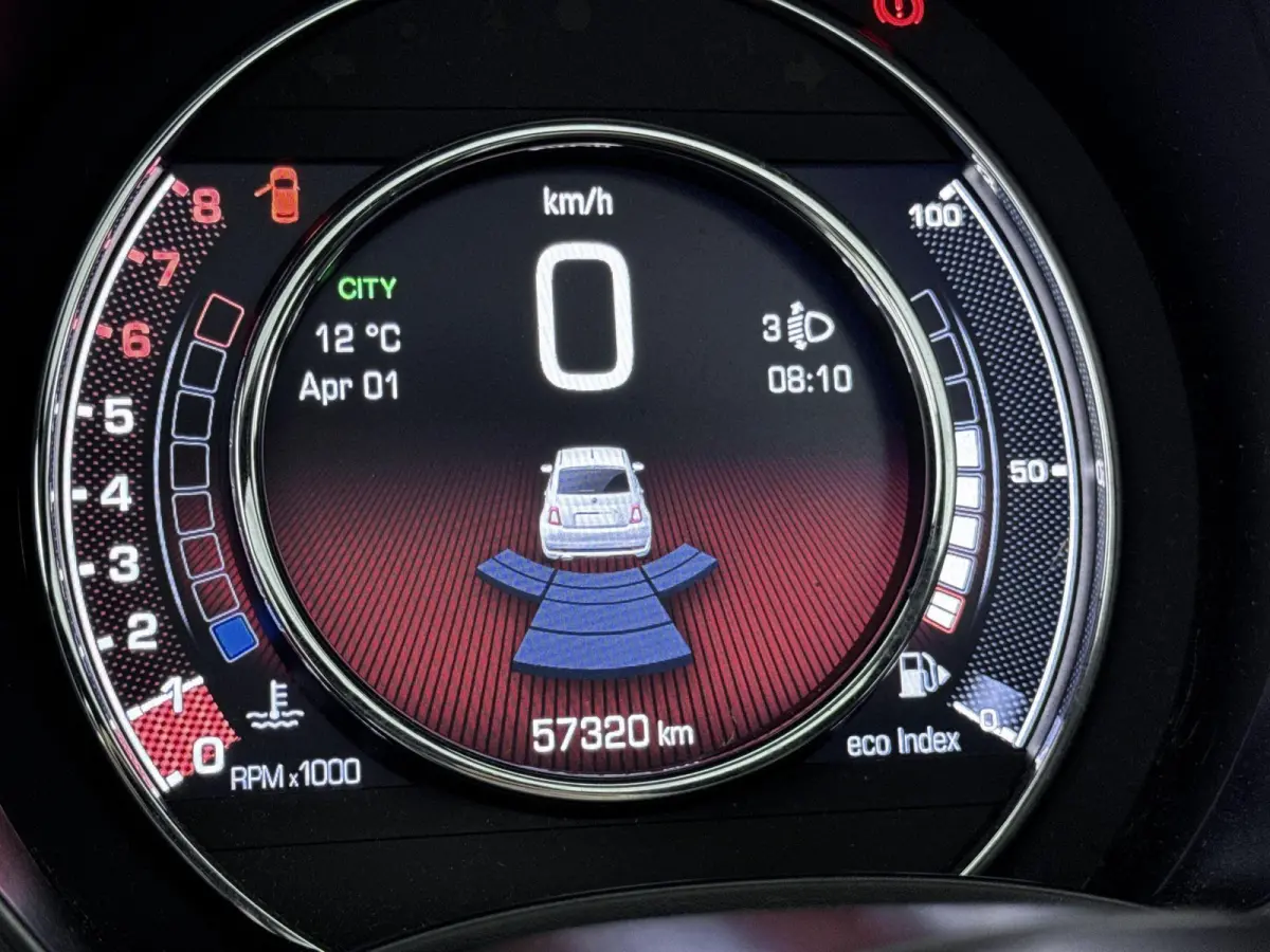 1.0 Hybrid Rockstar | PANO | Cruise Control | Airco | DAB | Bluetooth |