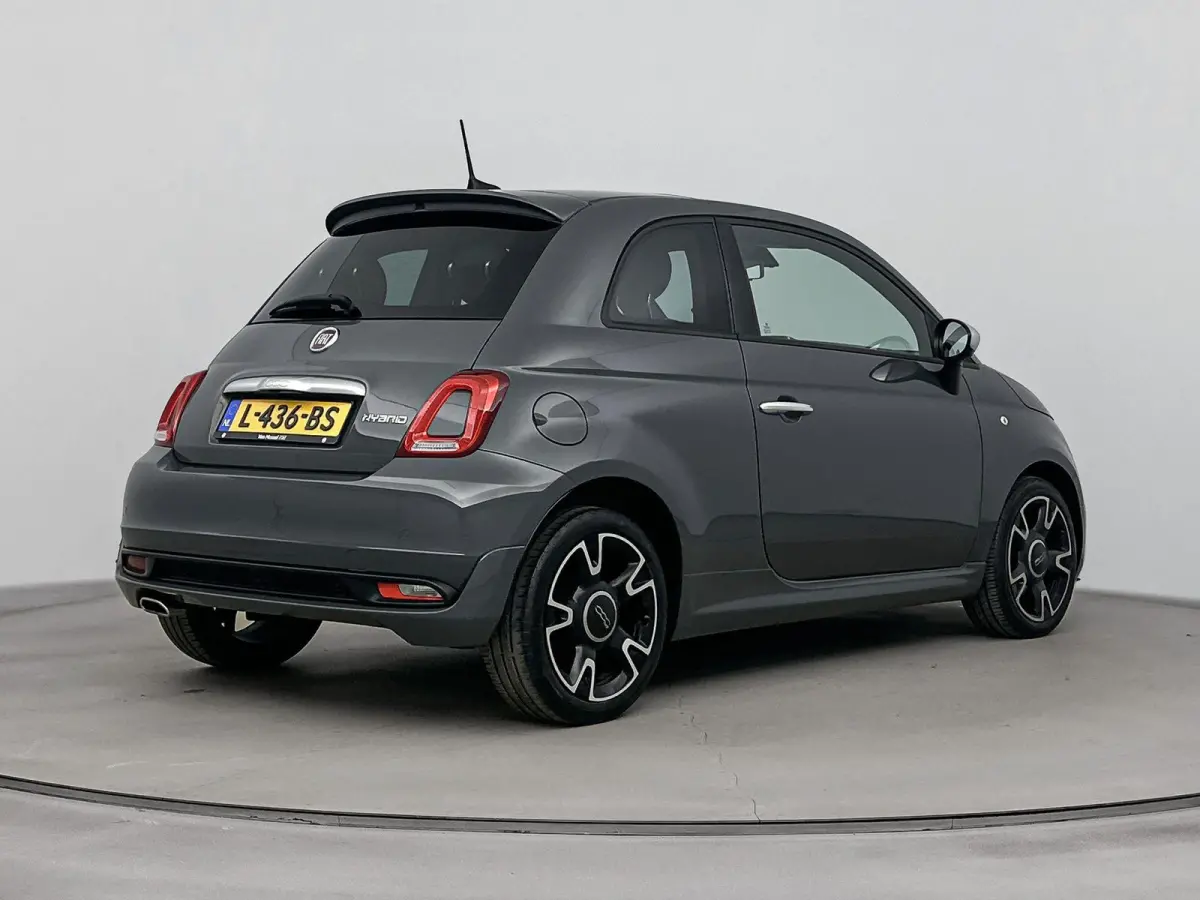1.0 Hybrid Rockstar | PANO | Cruise Control | Airco | DAB | Bluetooth |
